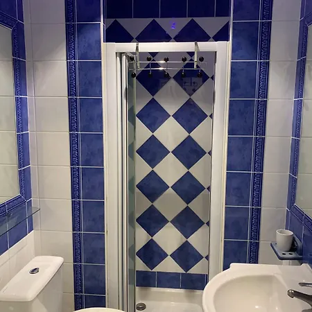 Apartment Chez Chebil In Rue Halevy - Near The Sea Nice
